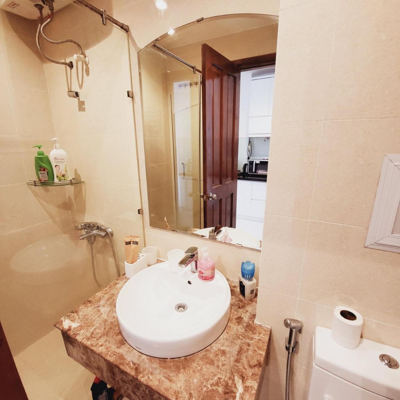 Austin Home Apartment Sky Center - Near Tan Son Nhat Airport Cidade de Ho Chi Minh Exterior foto